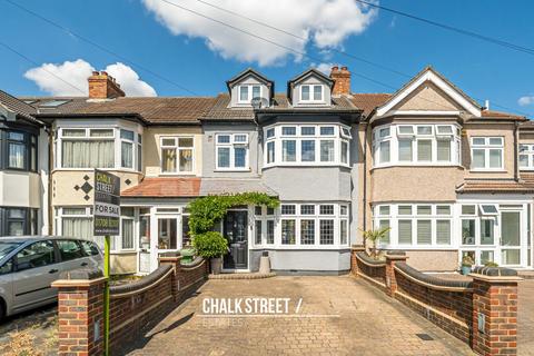 69 Cecil Avenue, Hornchurch, RM11 2NA