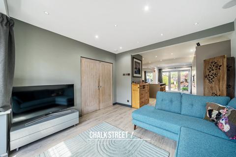 69 Cecil Avenue, Hornchurch, RM11 2NA