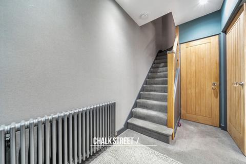 69 Cecil Avenue, Hornchurch, RM11 2NA