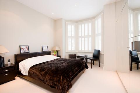1 bedroom flat for sale, Dancer Road, Fulham, London