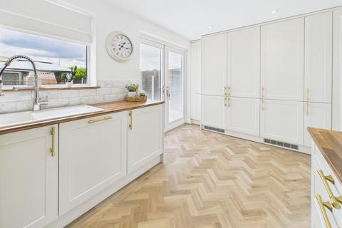 25 Dunmail Close, Astley, Manchester, M29 7JN