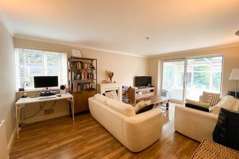 19a Church Close, Whittlesford, Cambridge, CB22 4NY
