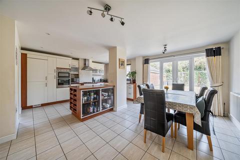 undefined, Cherry Tree Close, Telford TF1