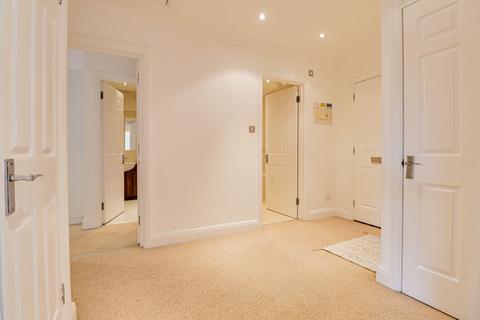 2 bedroom apartment for sale, Pine Ridge, London Road, St. Albans, AL1