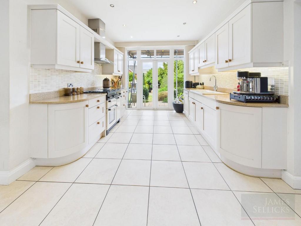 Breakfast Kitchen