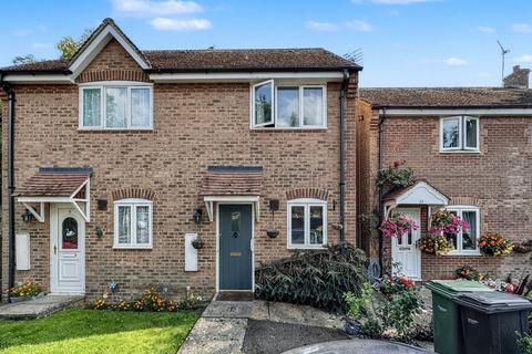 undefined, Freemans Close, Uffington, SN7