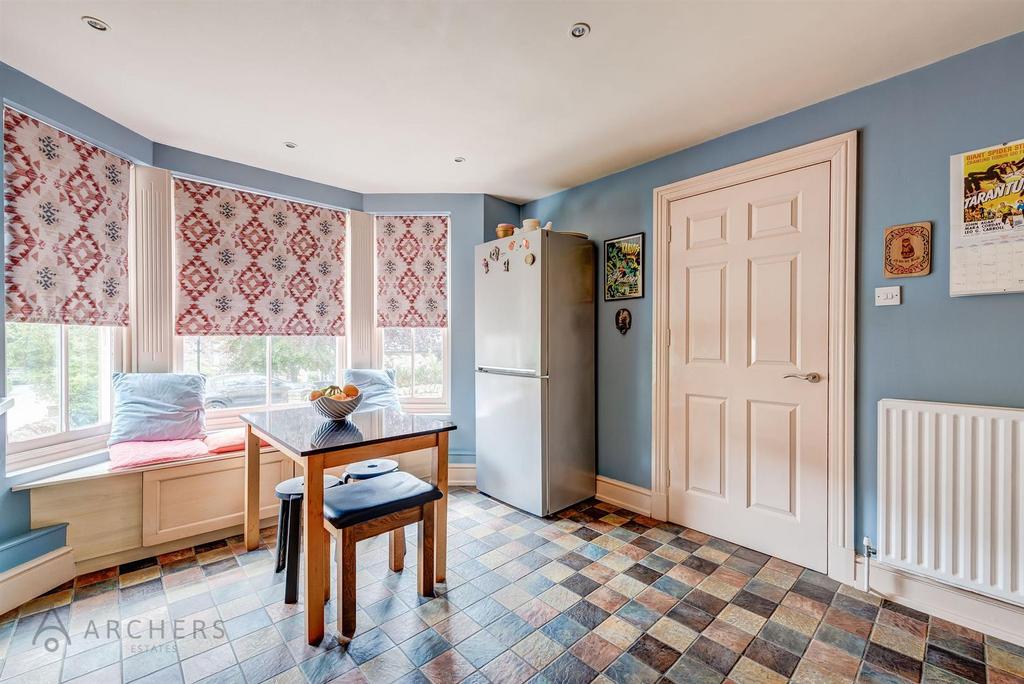 25 Tapton Mount Close(Interior)-11.jpg