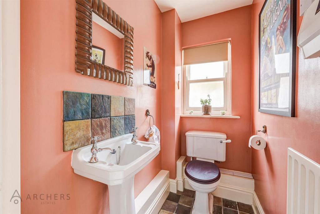 25 Tapton Mount Close(Interior)-8.jpg