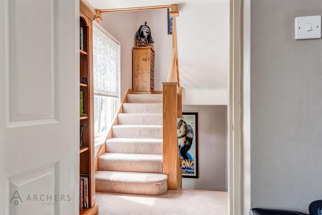 25 Tapton Mount Close(Interior)-17.jpg