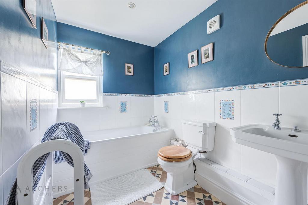 25 Tapton Mount Close(Interior)-28.jpg