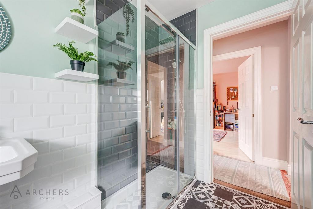 25 Tapton Mount Close(Interior)-35.jpg