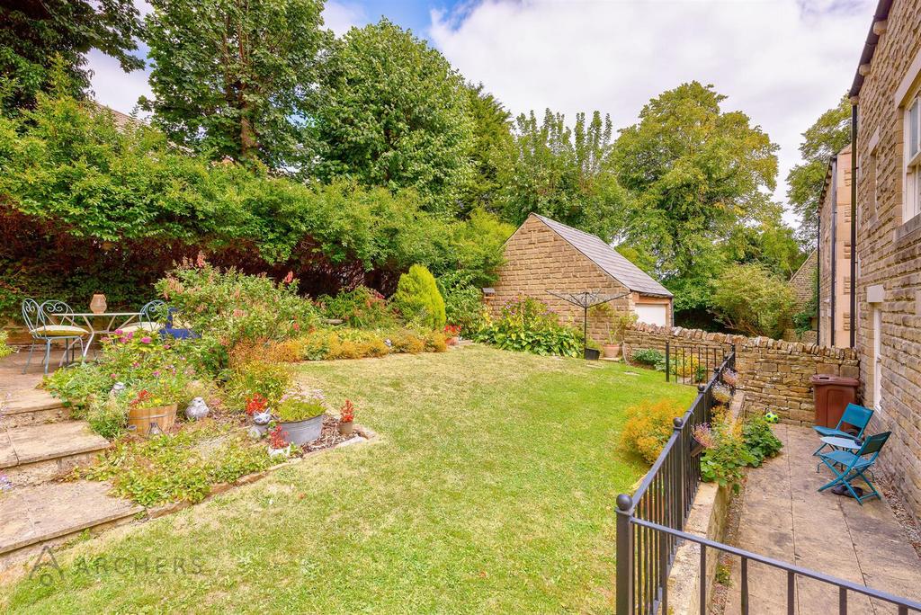 25 Tapton Mount Close(Exterior)-3.jpg