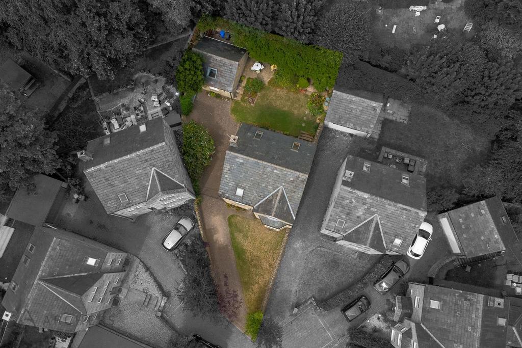 25 Tapton Mount Close(Drone)-2.jpg