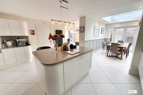 4 bedroom detached house for sale, Greenbrook Drive, Houghton Le Spring, DH5