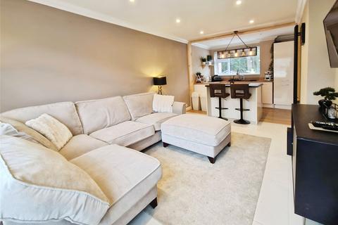 33 Avon Close, Worsley, Manchester, M28 0LA