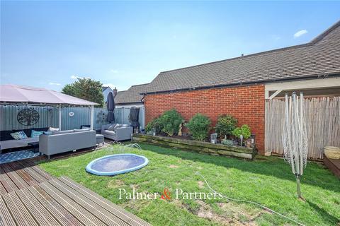 2 Townsend, Springfield, Chelmsford, CM2 6GB
