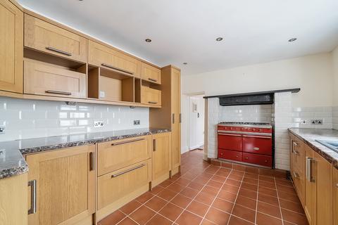undefined, Clarence Place, Barnstaple EX32