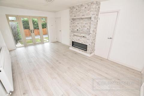2 bedroom semi-detached bungalow for sale, Karen Close, Benfleet