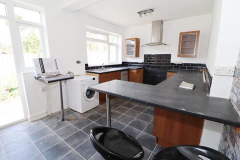 3 bedroom end of terrace house for sale, Torrington Drive, Harrow HA2 2ND