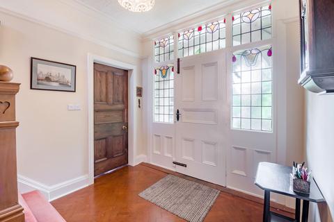 4 bedroom detached house for sale, Woodside Road, Beaumont Park, HD4