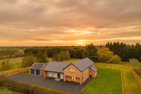 4 bedroom detached house for sale, Fen Drayton CB24