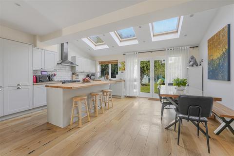 4 bedroom terraced house for sale, Firstway, Raynes Park SW20