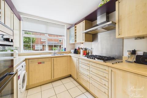 undefined, Bernardines Way, Buckingham, Buckinghamshire, MK18