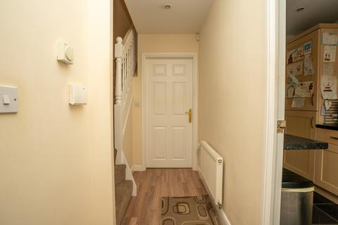 undefined, Leeds LS25