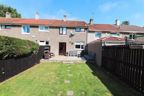 Ralston Court, Glenrothes