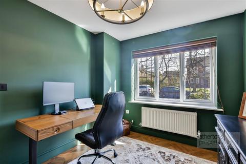 46 Beech Drive, Whalley, Clitheroe, BB7 9RA