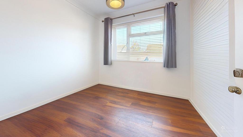Bedroom 3 un furnished