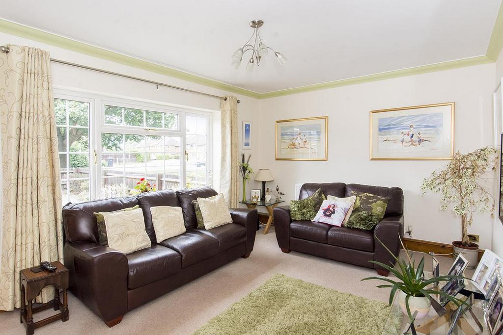 (Lounge Photo Two)