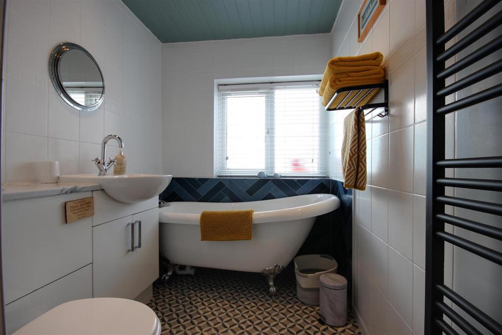 Bathroom/w.c.