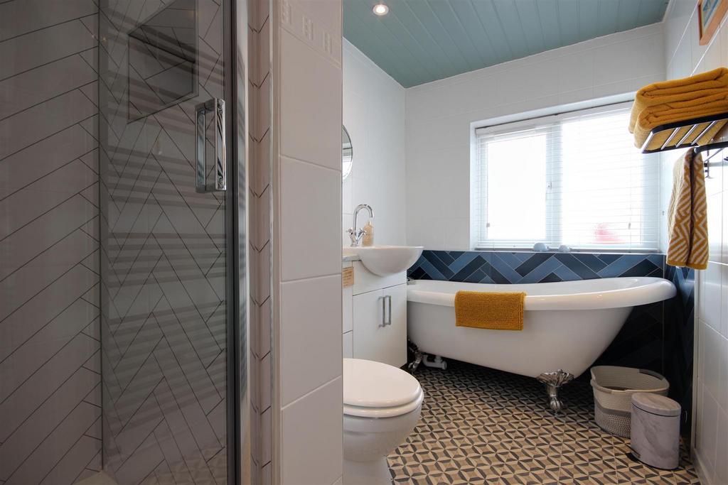 Bathroom/w.c.
