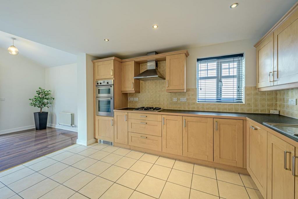 Kitchen Living Space 2