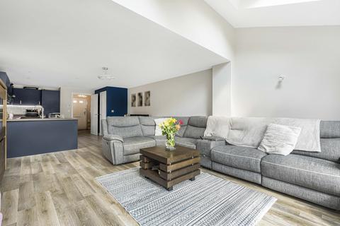 142 Camp Road, Upper Heyford, Bicester, OX25 5AG