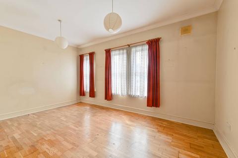 undefined, Thornbury Road, Brixton Hill, London, SW2