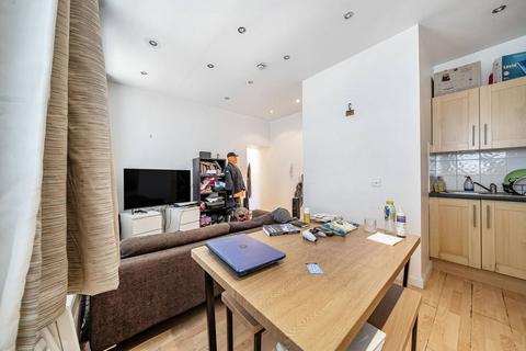 St Johns Hill, Clapham Junction, London, SW11
