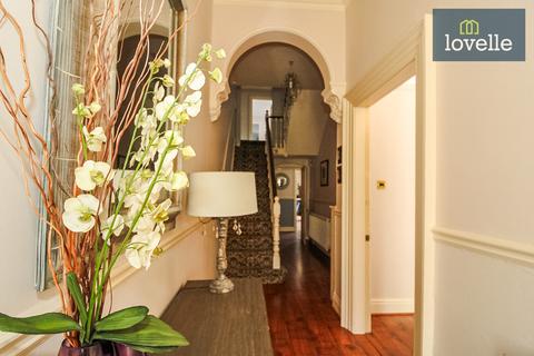 5 bedroom end of terrace house for sale, Abbey Road, Grimsby DN32