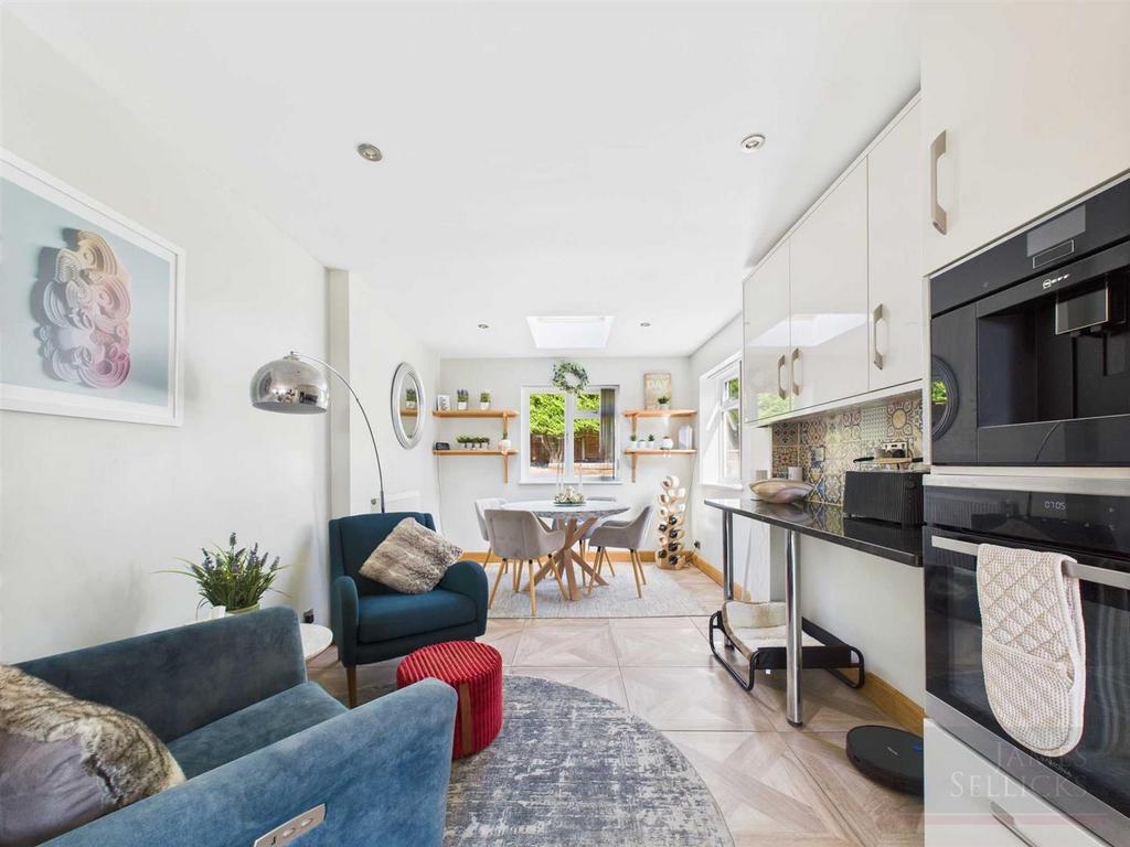 Open Plan Living Dining Kitchen