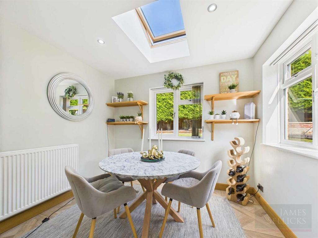 Open Plan Living Dining Kitchen