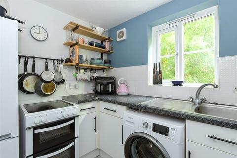 11 Chipstead Close, Sutton, SM2 6BE