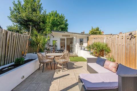 undefined, Windermere Road, London N10