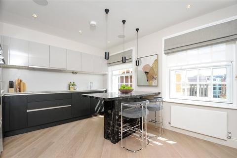 3 bedroom flat for sale, Hornton Street, London