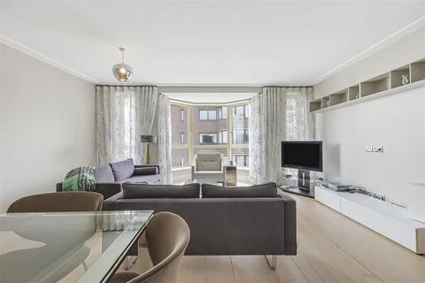 3 bedroom apartment to rent, Queens Terrace, London NW8