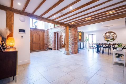 6 bedroom character property for sale, Rochester Road, Burham