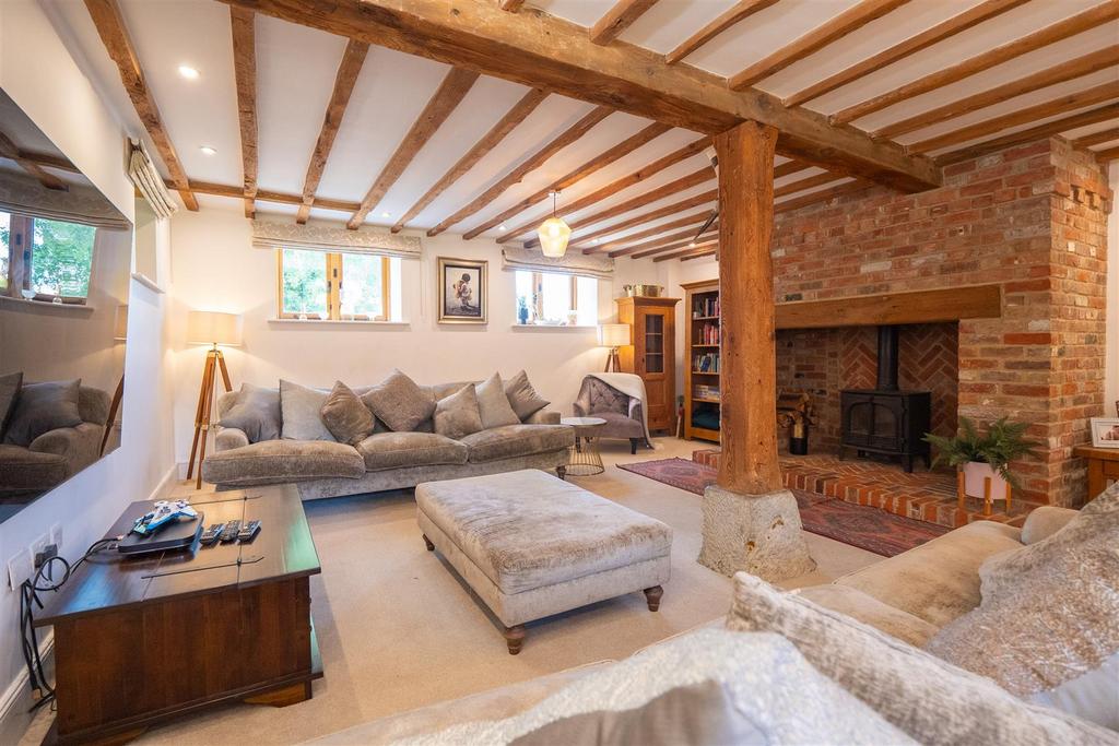 Sitting room.jpg