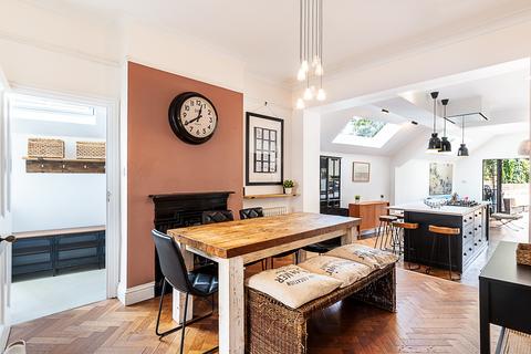 undefined,  Kinsale Road, London SE15