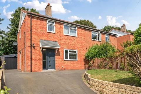 Tinshill Mount, Cookridge, LS16