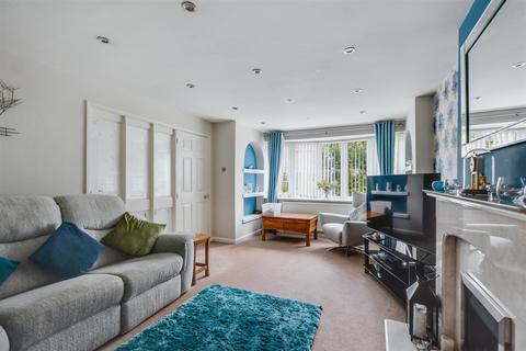 4 bedroom detached house for sale, Hooley Close, Long Eaton